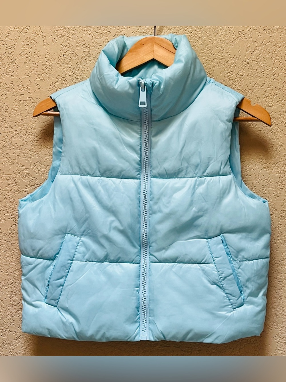 ART & CLASS BABY BLUE VEST
SIZE L (10/12)